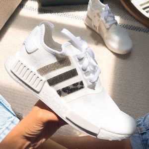 Adidas NMD r1 w crystal stripes